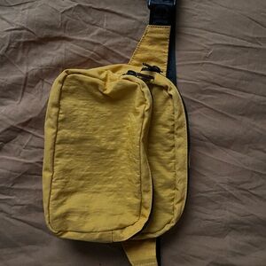 Baggu Fanny Pack in Tumeric